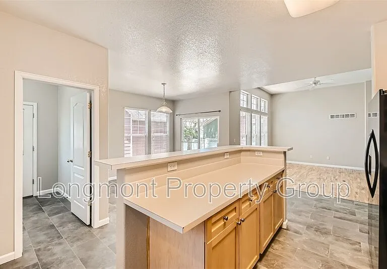 5138 Mount Street Vrain Ave — Photo 16