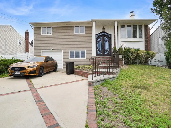 2694 Dorothy Street, Bellmore, NY 11710