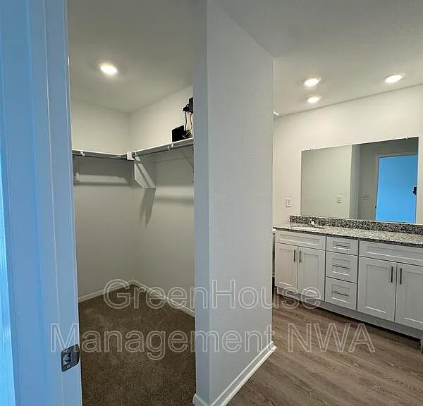 2637 E Gila Way — Photo 19