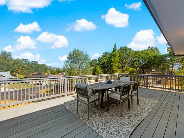 1001 Eastridge Drive, Napa, CA 94558