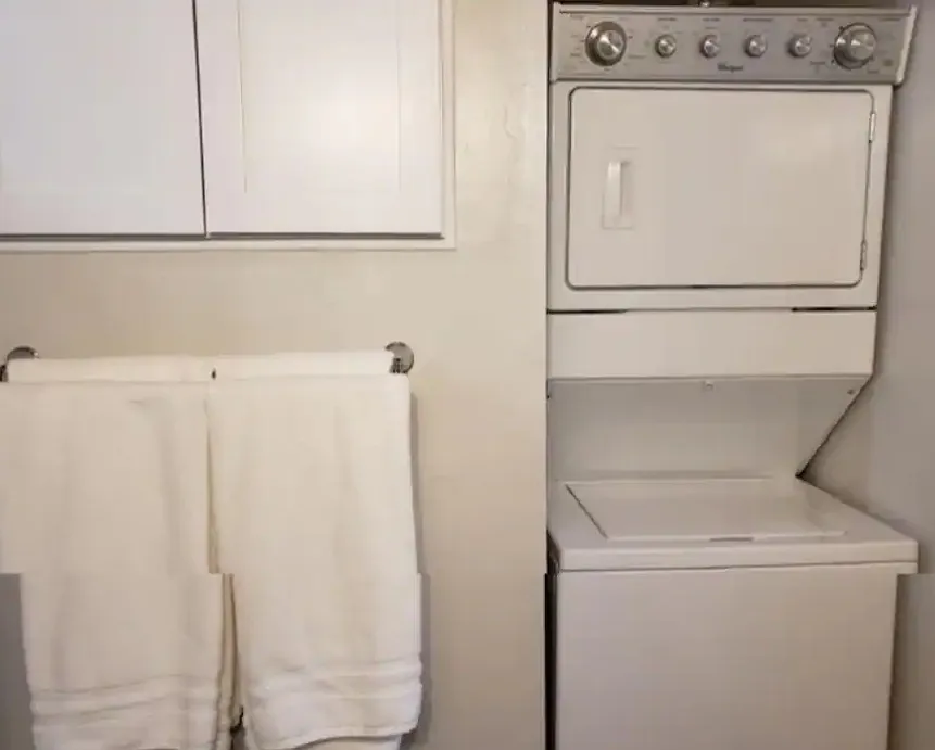 2 bed, 680 sqft, $1,590 — Photo 3