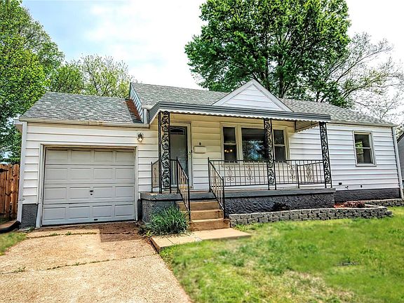 2nd image of 8 Francis Ct