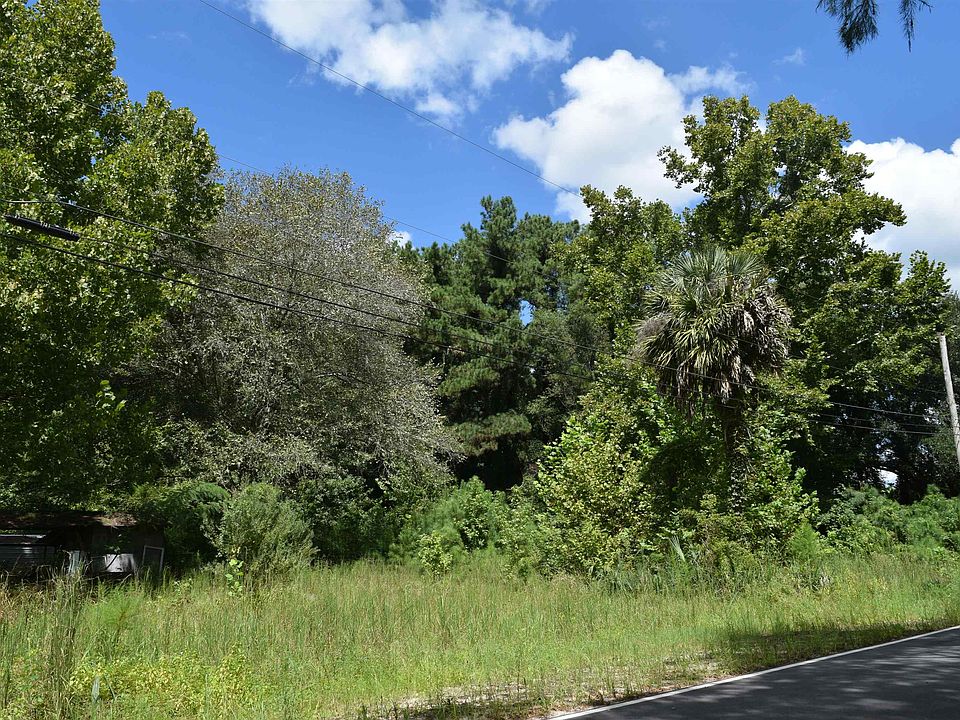 2nd image of 1806 New Rd.