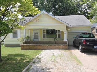113 S Greenwood St, Eureka, KS 67045