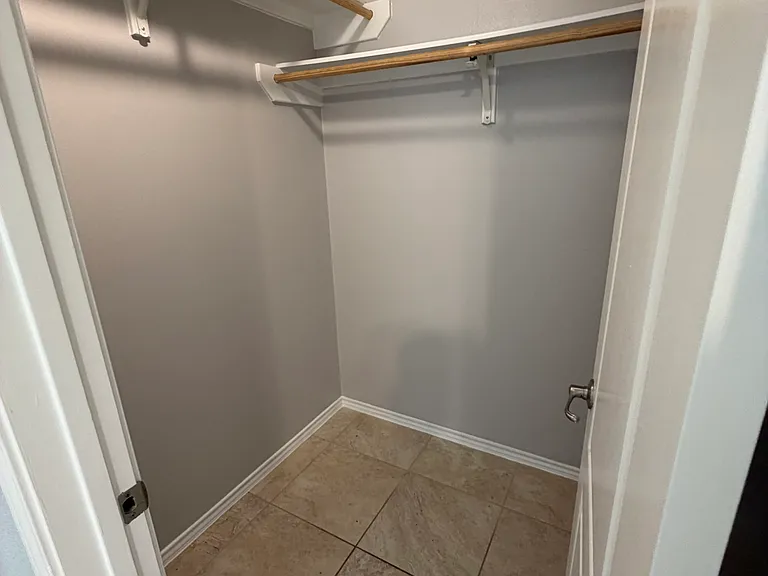 4422 Wild Flower Ave — Photo 8