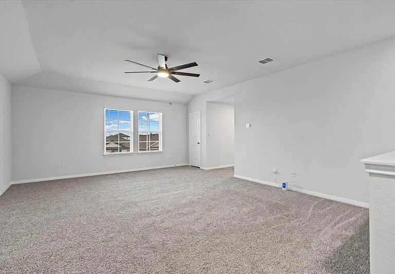 20221 Heinrich Ln — Photo 32