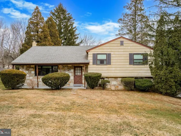 1917 Limekiln Pike, Dresher, PA 19025