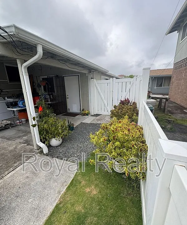 341 Hualani St