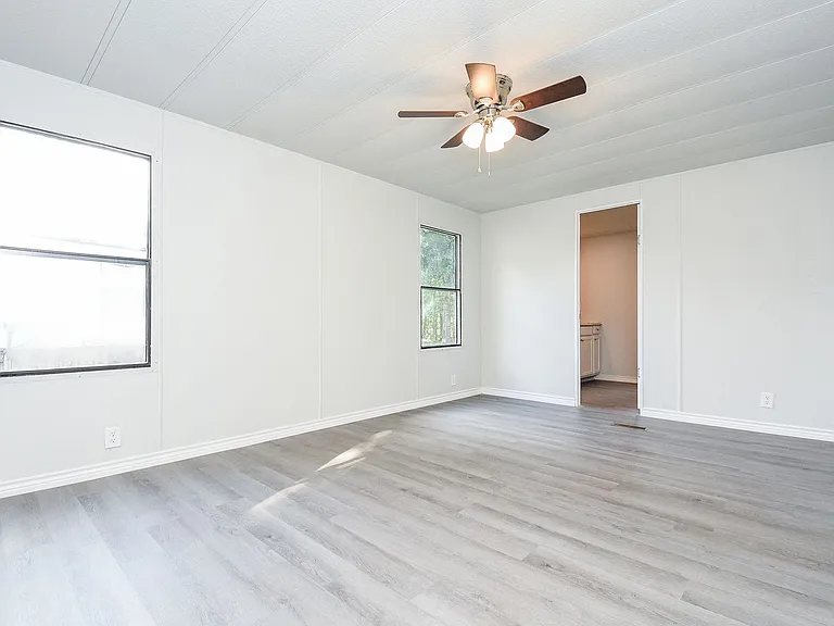 12547 Roy Harris Loop — Photo 25