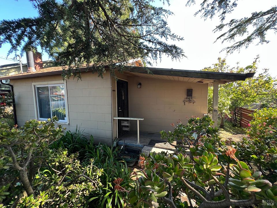 2nd image of 6418 Claremont Avenue