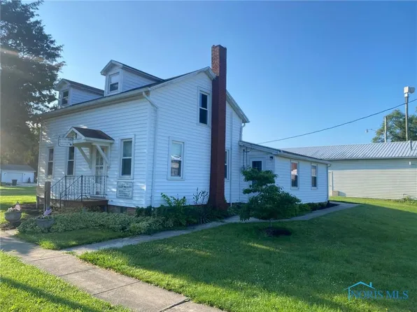 111 E Morgan St, Green Springs, OH 44836