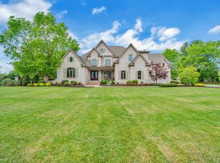 102 Rose Garden Ct, Murfreesboro, TN 37127