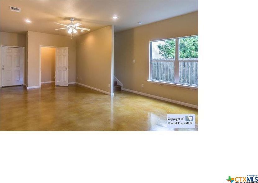 1st image of 564 Advantage Dr