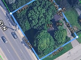 114 Henry St, Barrie, ON L4N 1C8