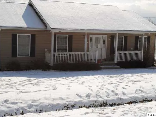 1720 Daybreak Ln, Crozet, VA 22932