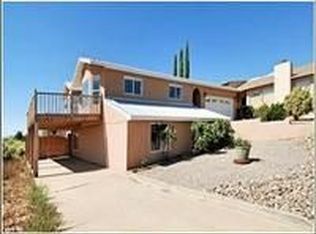 1605 Bluffside Pl NW, Albuquerque, NM 87105