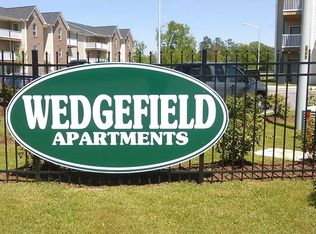 2106 Checker Dr, Raeford, NC 28376