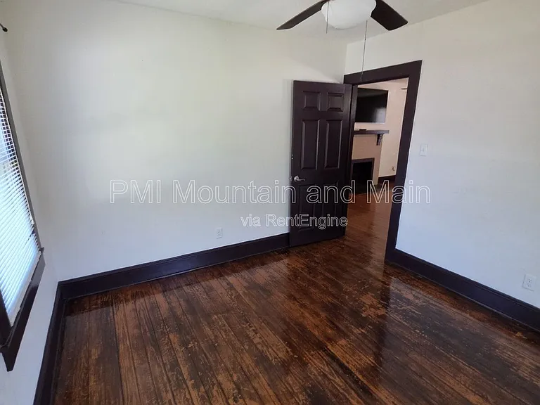 309 Dennis St — Photo 24
