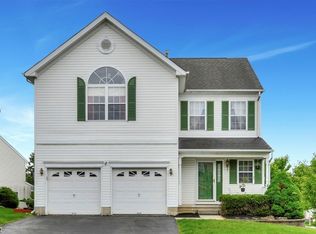 720 Jackson Rd, Stewartsville, NJ 08886