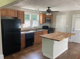 864 Wilroy Rd, Suffolk, VA 23434