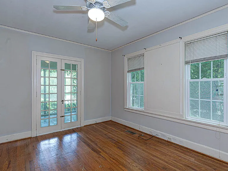 1521 Dixon Dr — Photo 20