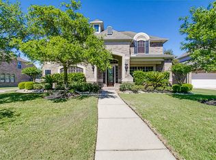 17510 Warm Winds Dr, Tomball, TX 77377