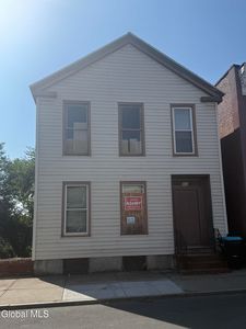 2513 5th Avenue, Troy, NY, 12180