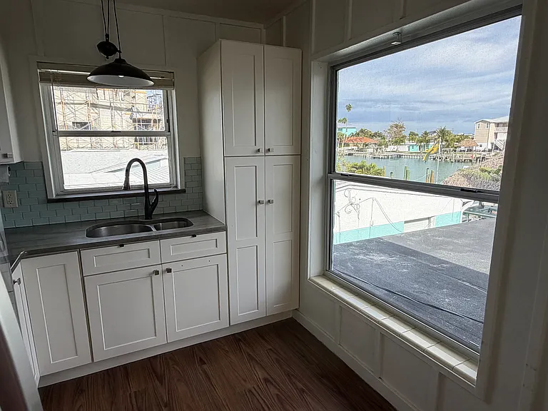 509 S Bayshore Dr #2 — Photo 5