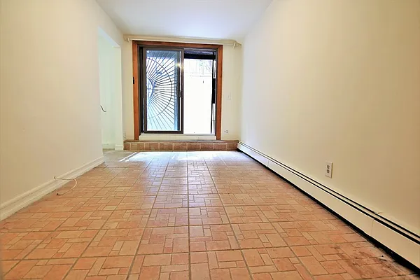 Rented by JK Dansar Corp | media 16