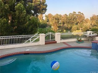 2225 Lark Ellen Dr, Fullerton, CA 92835