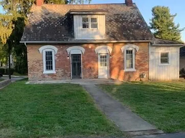 430 S Main St, New Lexington, OH 43764