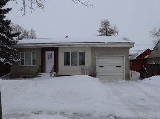 5109 55th St, Barrhead, AB T7N1E6