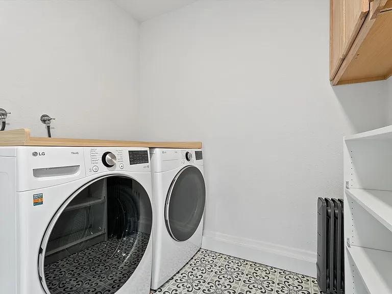 820 207th Pl NE — Photo 14