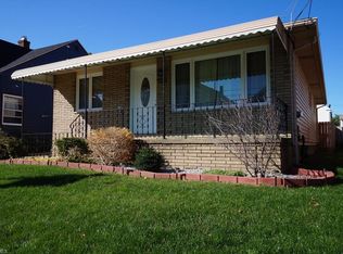 2110 Quail St, Lakewood, OH