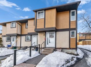 3344 Uplands Dr #61, Ottawa, ON K1V 9R9
