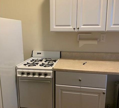 3rd image of 42 Woodhaven Dr #42A