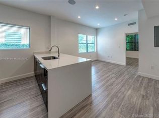 473 Mendoza Ave APT 6, Miami, FL 33134