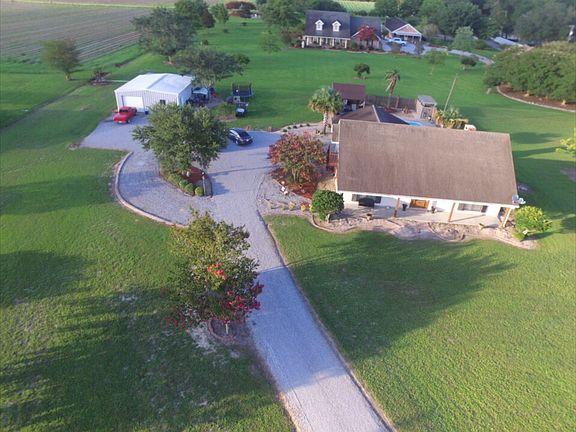 5th image of 10705 E Admiral Doyle Dr