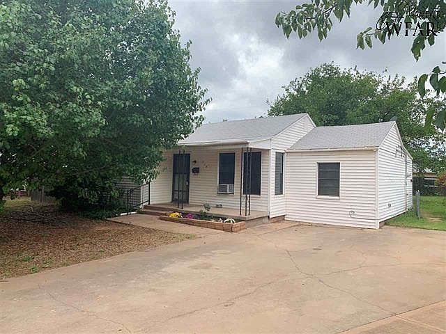 1st image of 318 Rockwood Dr