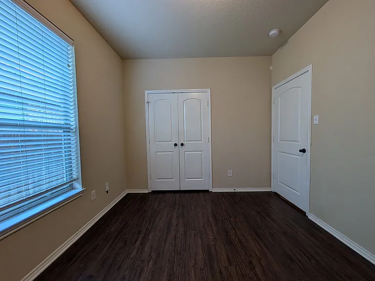 298 Rosalie Dr — Photo 19