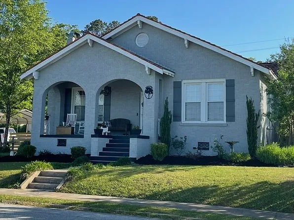 211 Duke St, Ninety Six, SC 29666