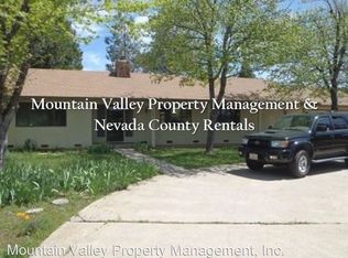 1312 Whispering Pines Ln, Grass Valley, CA 95945