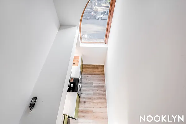 Rented by Nooklyn NYC LLC | media 75