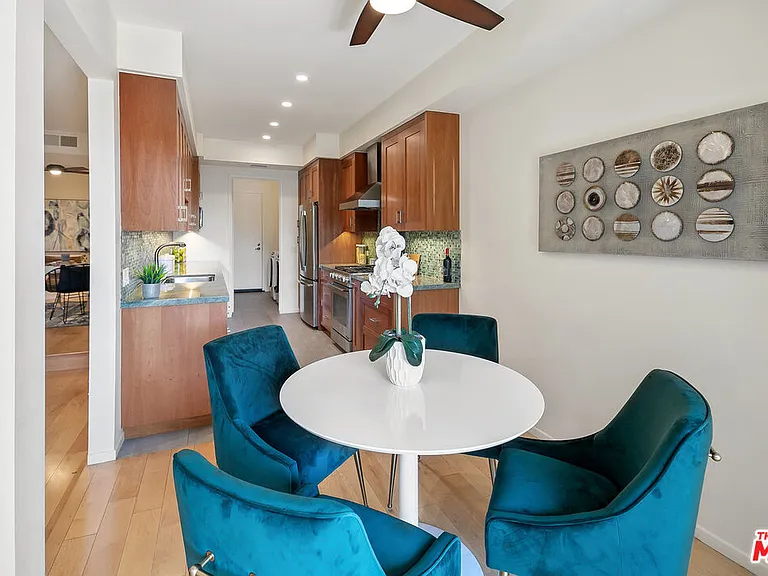 1506 S Bentley Ave #308 — Photo 13