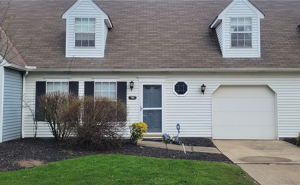 1st image of 115 Bayberry Ln