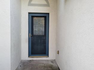 455 Maple Pointe Dr, Seffner, FL 33584