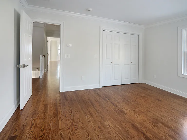 7 Charles Pl — Photo 17