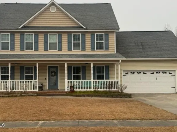 211 Macdonald Boulevard, Havelock, NC 28532