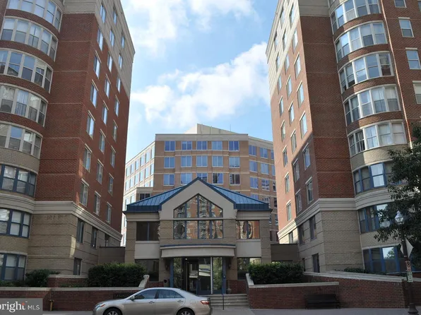 3830 9th St N APT 103W, Arlington, VA 22203