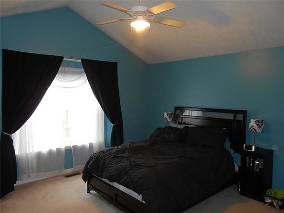 2nd image of 6361 Meadowfield Dr